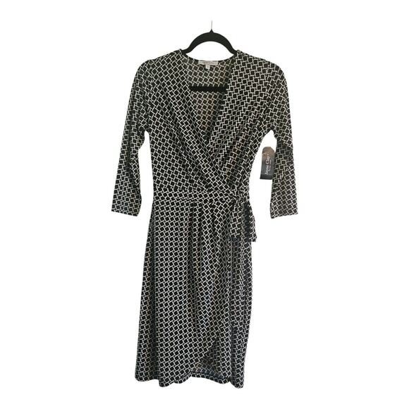 Jayne Clay NWT Faux Wrap Dress Size S Geometric Pattern Black White Stretch - Picture 1 of 9